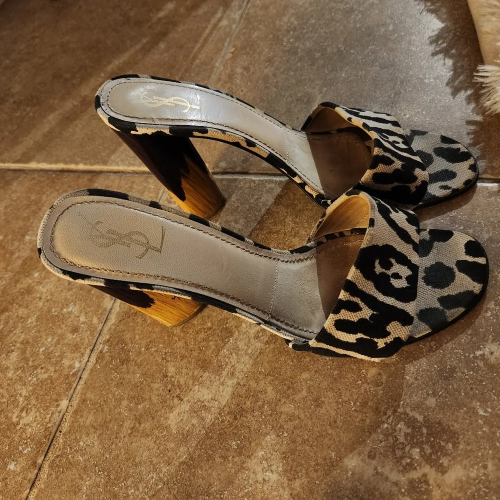 YSL leopard print heels - Picture 2 of 3